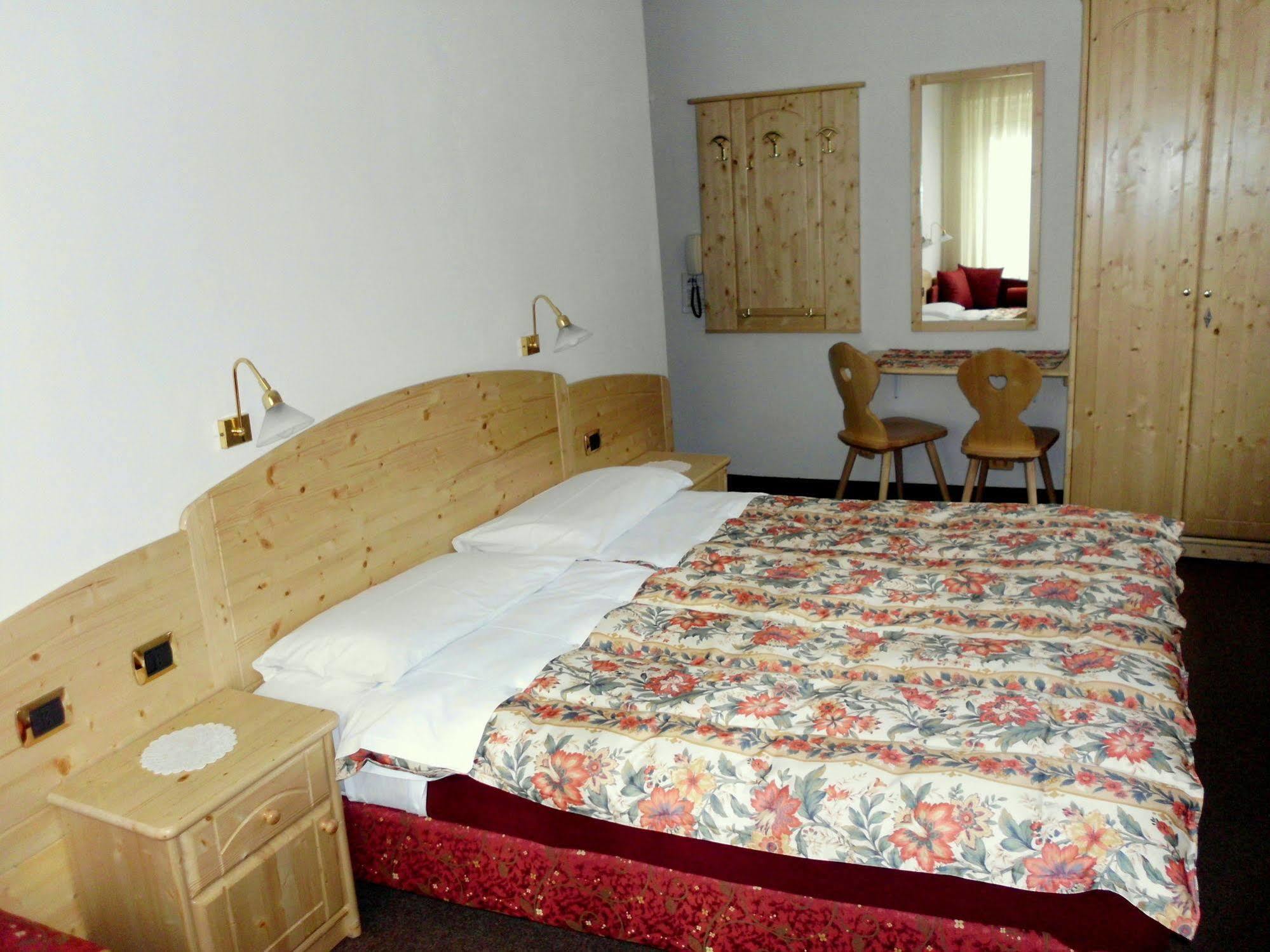 Albergo Trentino Moena Eksteriør billede